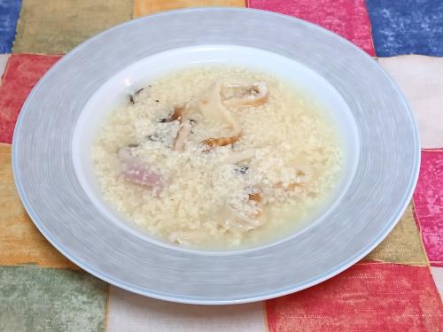 Jak uvařit pastináková polévka se slaninovými nudlemi z jeseníků? Snadné recept, připravený za Do 30 minut